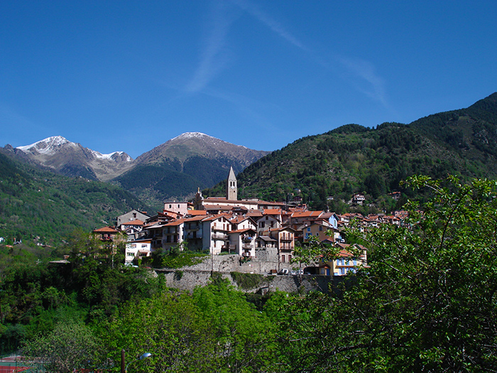Vue sur Saint Martin Vésubie